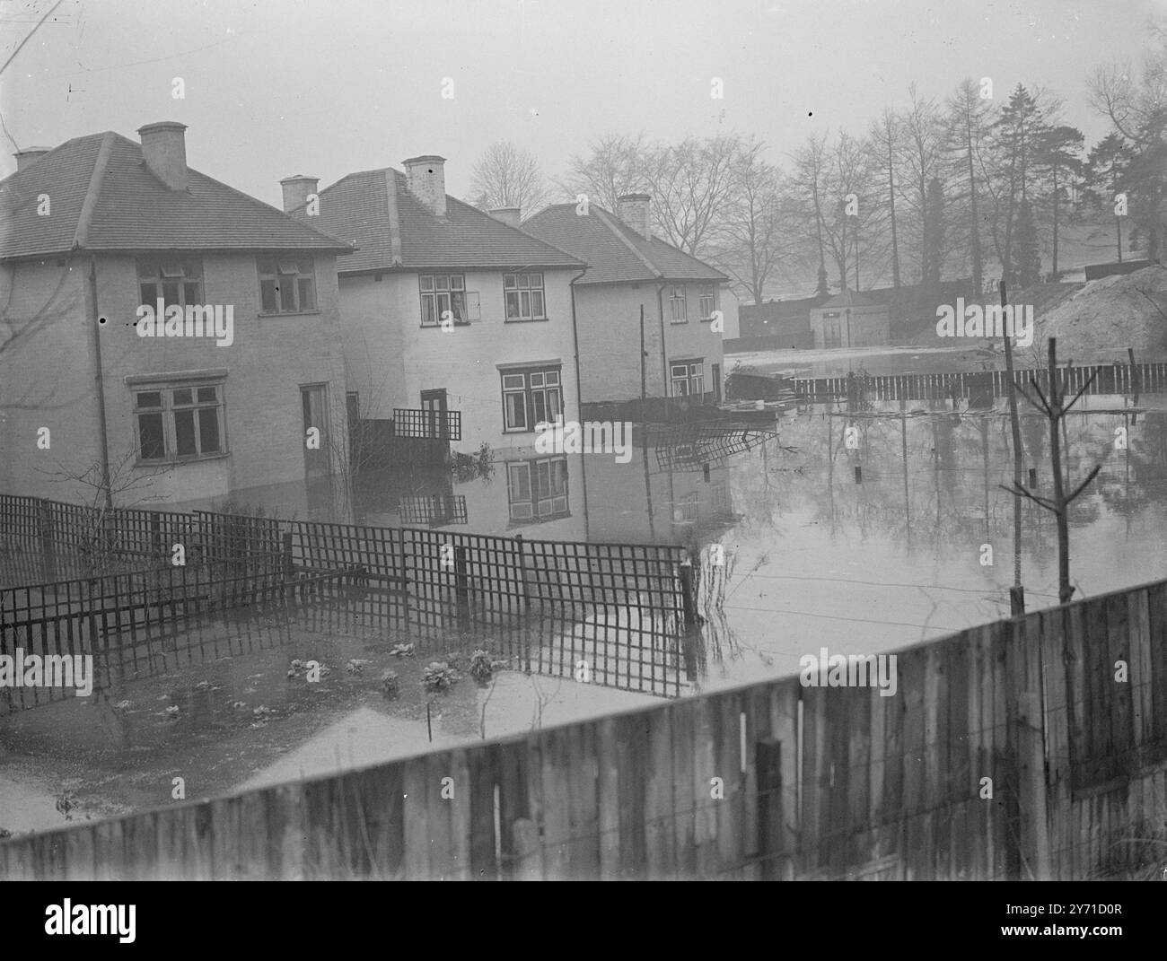 Maisons inondées 1940 Banque D'Images