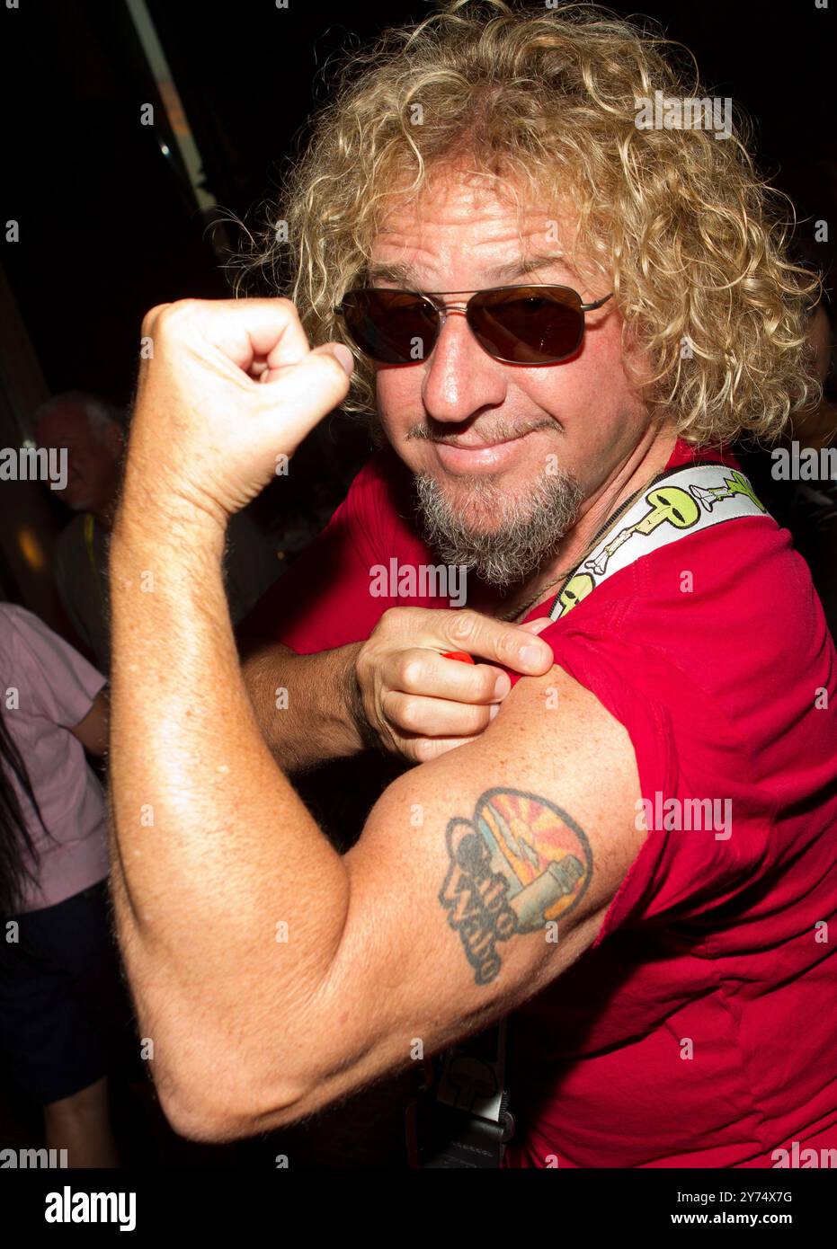 Sammy Hagar en coulisses avant sa soirée officielle avant le concert au Cabo Wabo Cantina dans les boutiques Miracle Mile du Planet Hollywood Resort & Casino à Las Vegas, Nevada, le 30 juillet 2010. Crédit : Erik Kabik Photography / MediaPunch***COUVERTURE DE LA MAISON*** Banque D'Images