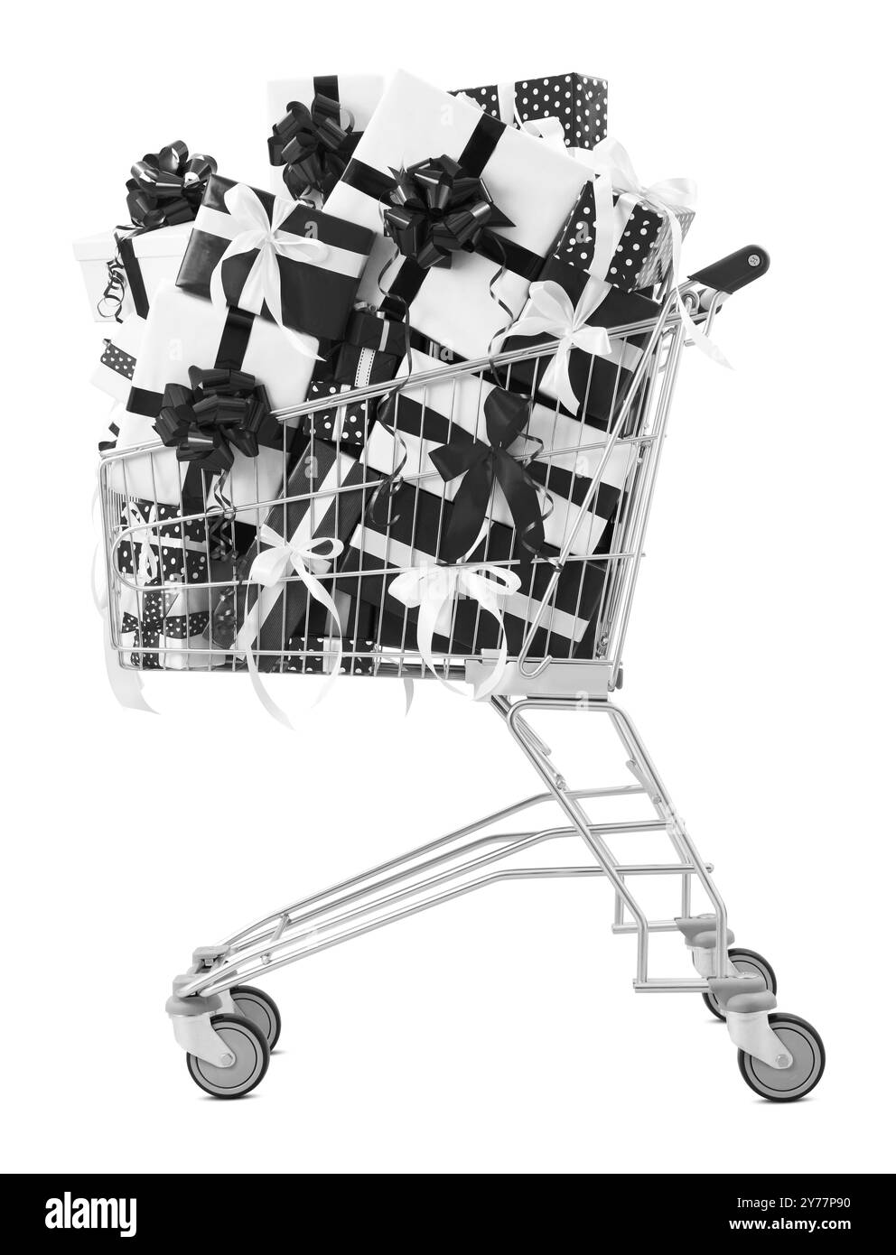 Black Friday chariot rempli de coffrets cadeaux noir et blanc ornés de rubans et de noeuds, isolé sur fond blanc. Concept pour la vente Banque D'Images