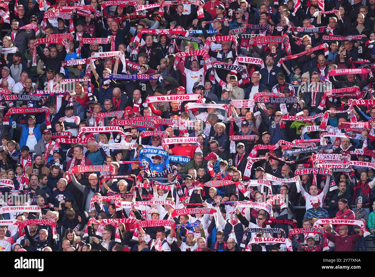 Red Bull Arena, Leipzig, Allemagne. 28 septembre 2024. Fans de Leipzig lors d'un 1. Match de Bundesliga, RB Leipzig vs Augsburg, au Red Bull Arena, Leipzig, Allemagne. Ulrik Pedersen/CSM/Alamy Live News Banque D'Images