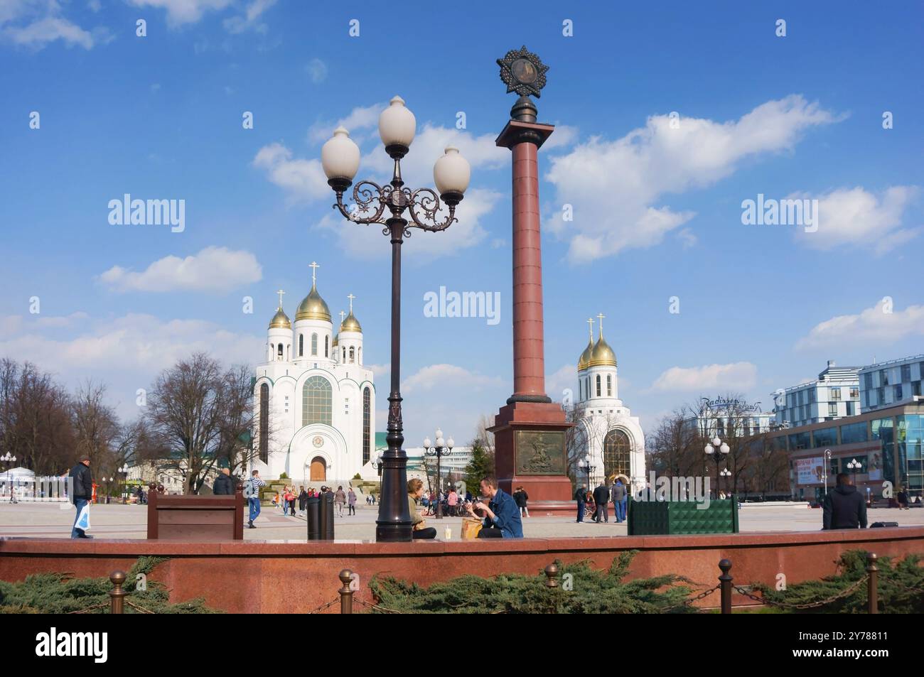 Colonne triomphale, Cathédrale du Christ Sauveur, place de la victoire, Kaliningrad, Russie, 6 avril, 2019, Europe Banque D'Images