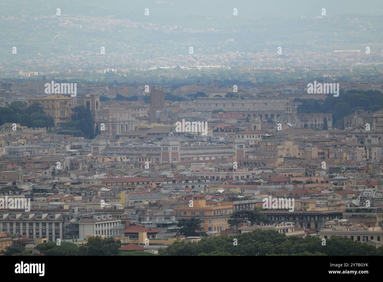 Vue de Rome depuis le sommet de Monte Mario Banque D'Images