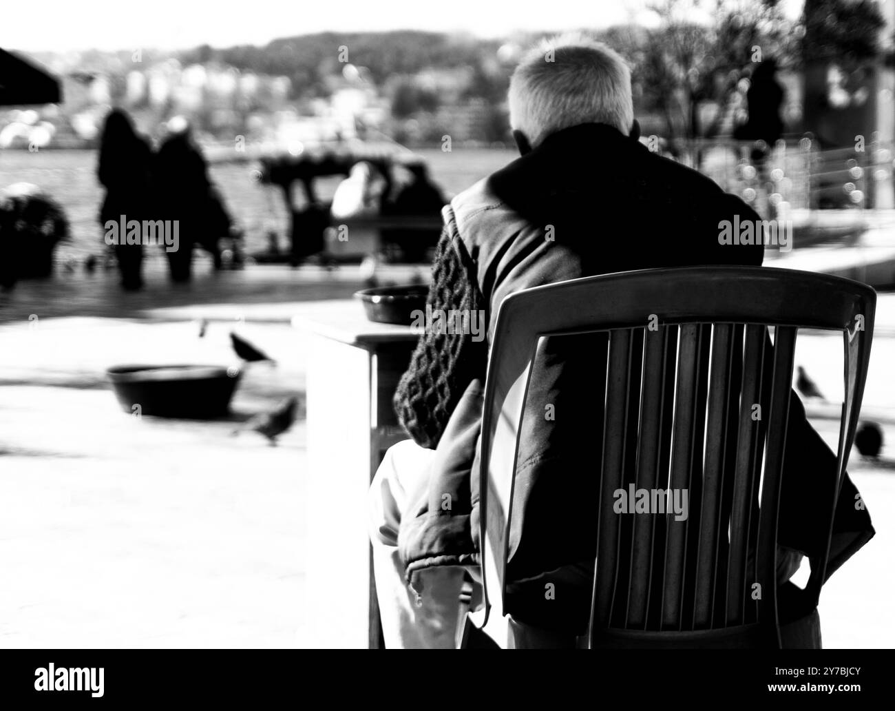 Reflet pacifique monochrome par les bateaux à Kanlica ıstanbul, turquie Banque D'Images