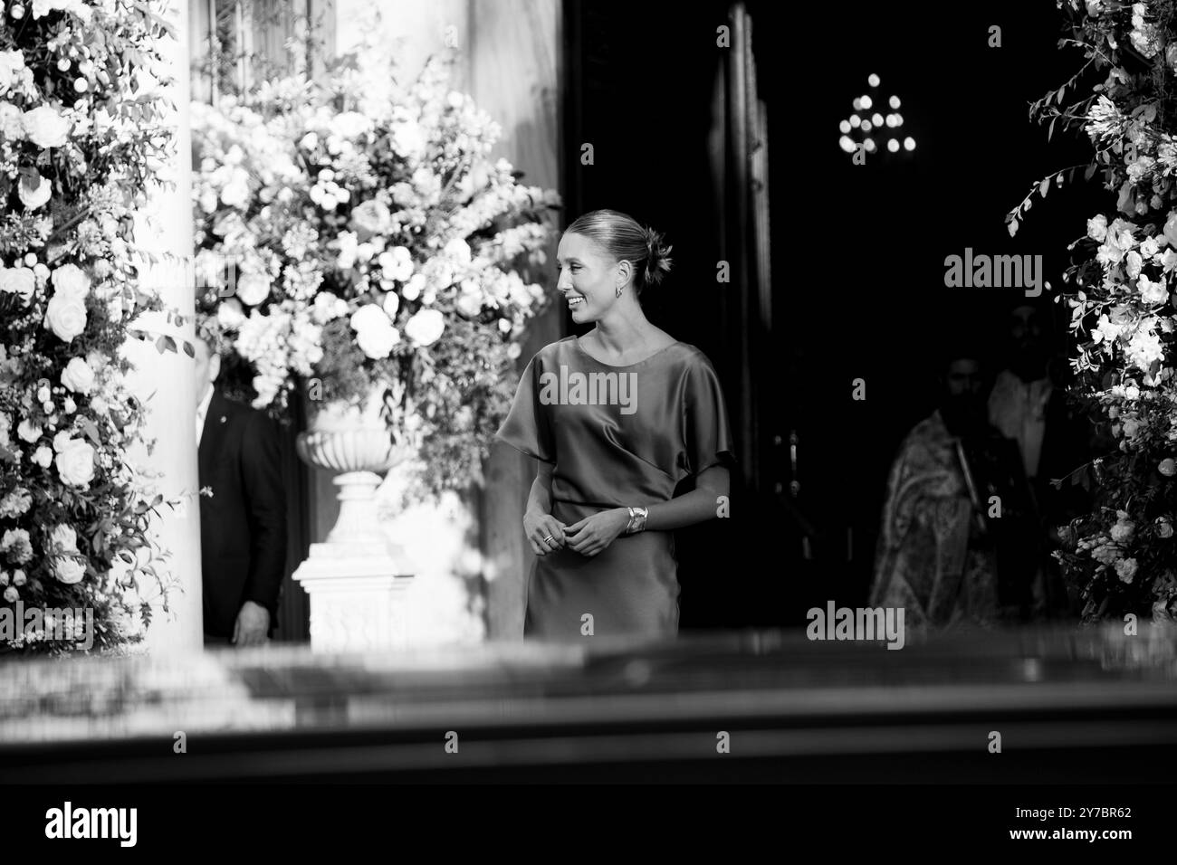 Athènes, Grèce. 28 septembre 2024. Olympia de Grèce, demoiselle d'honneur, arrive pour le mariage de la princesse Theodora Glucksburg de Grèce et Matthieu Jeremiah Kumar à la Cathédrale métropolitaine d'Athènes, Grèce, le 28 septembre 2024. (Photo de Nikolas Kokovlis/NurPhoto)0 crédit : NurPhoto SRL/Alamy Live News Banque D'Images