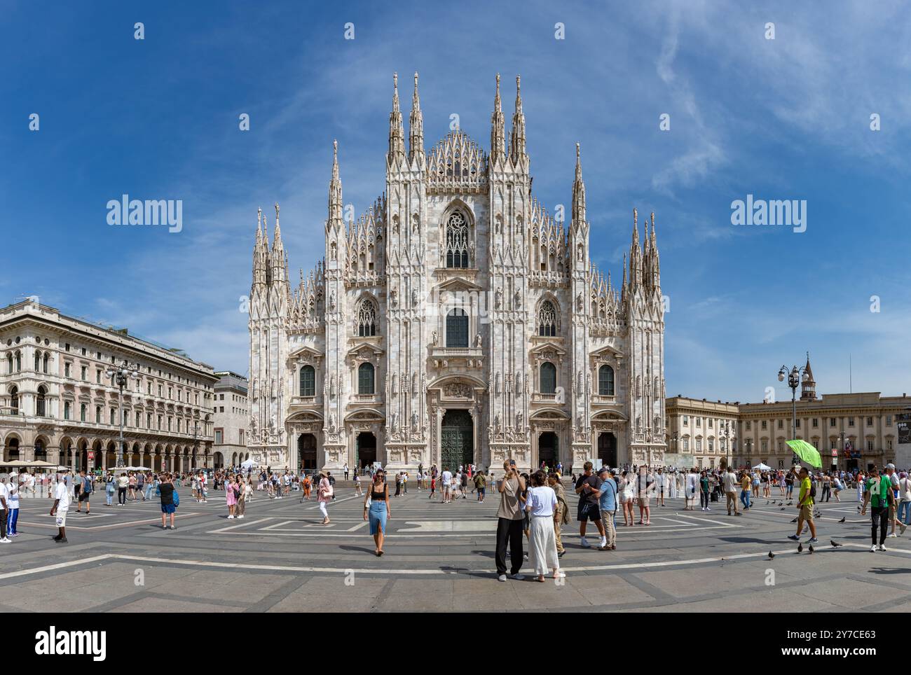 Une photo du Duomo di Milano ou de la Cathédrale de Milan. Banque D'Images