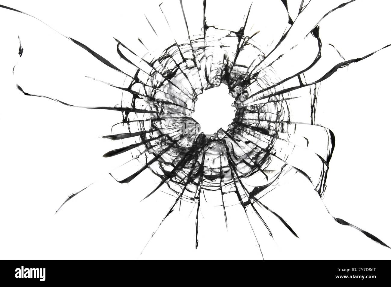 Trou de grenaille, texture des fissures sur le verre.Pare-brise cassé.Vitre de voiture endommagée Banque D'Images