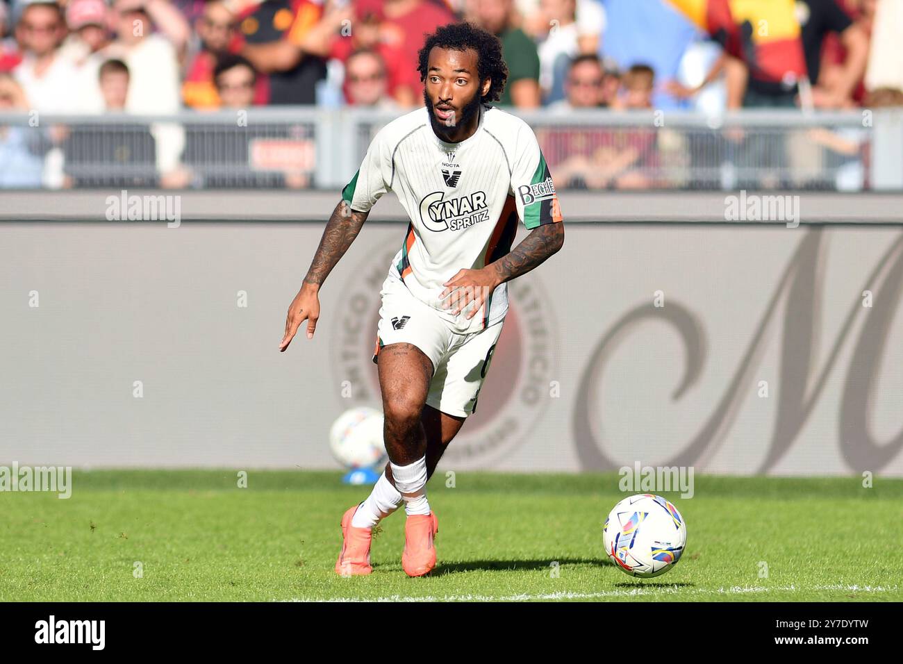 Rome, Latium. 29 septembre 2024. Gianluca Busio de Venezia lors du match de Serie A entre Roma et Venezia au stade olympique, Italie, le 29 septembre 2024. Crédit crédit : massimo insabato/Alamy Live News Banque D'Images