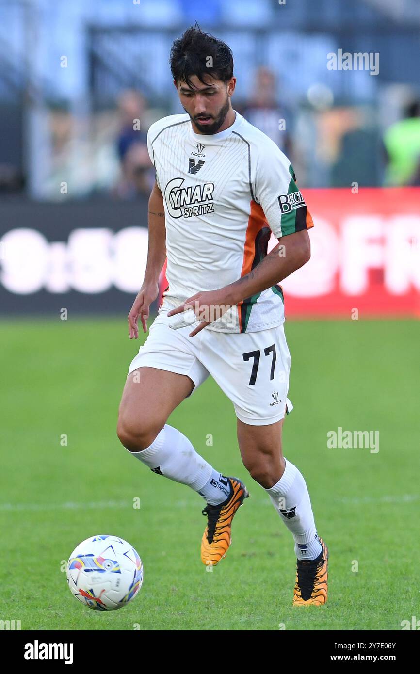 Rome, Latium. 29 septembre 2024. Mikael Egill Ellertsson de Venezia lors du match de Serie A entre Roma et Venezia au stade olympique, Italie, le 29 septembre 2024. Crédit crédit : massimo insabato/Alamy Live News Banque D'Images