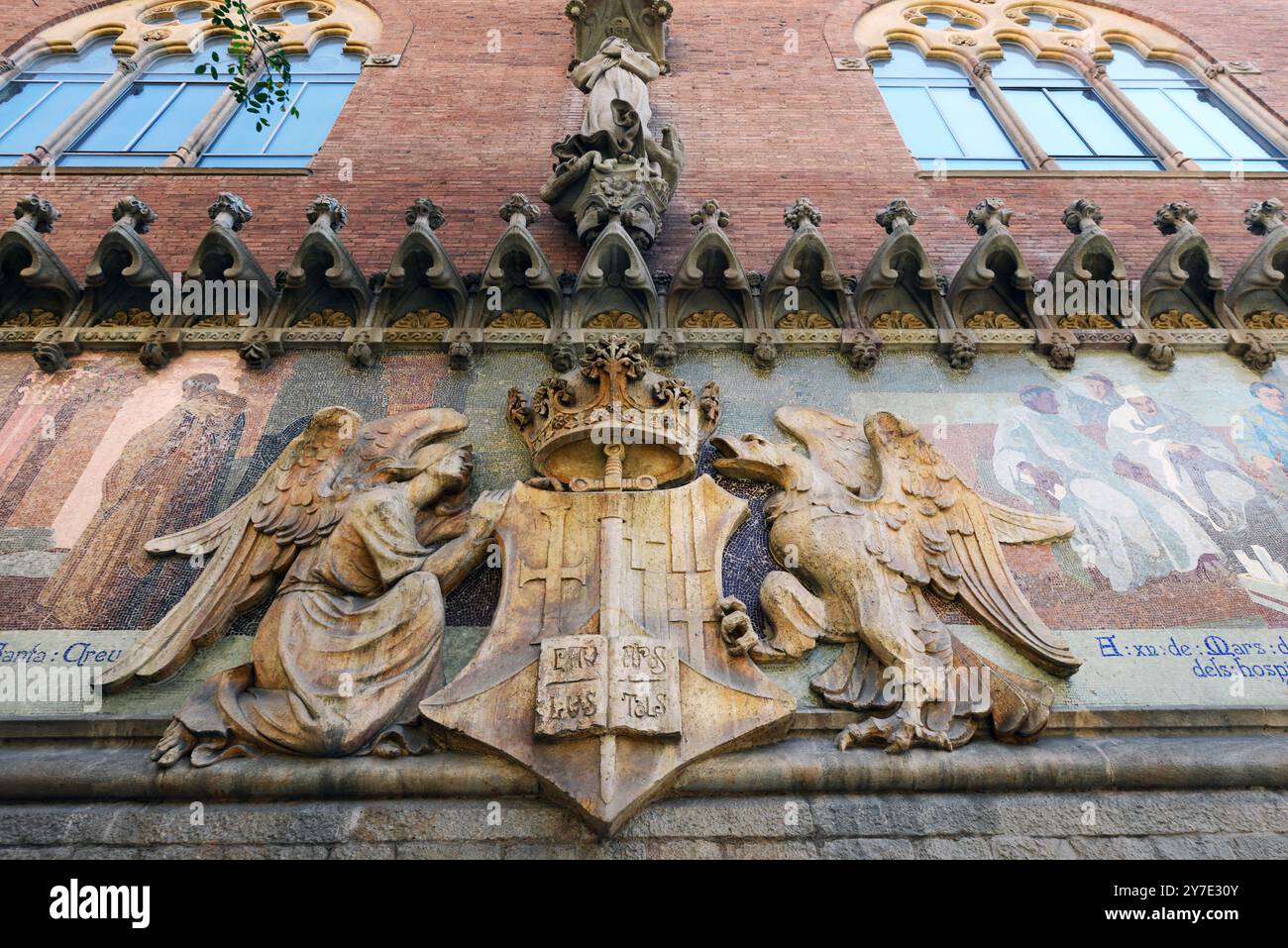 Belles décorations de bâtiments au complexe hospitalier Sant Pau à Barcelone, Espagne. Banque D'Images
