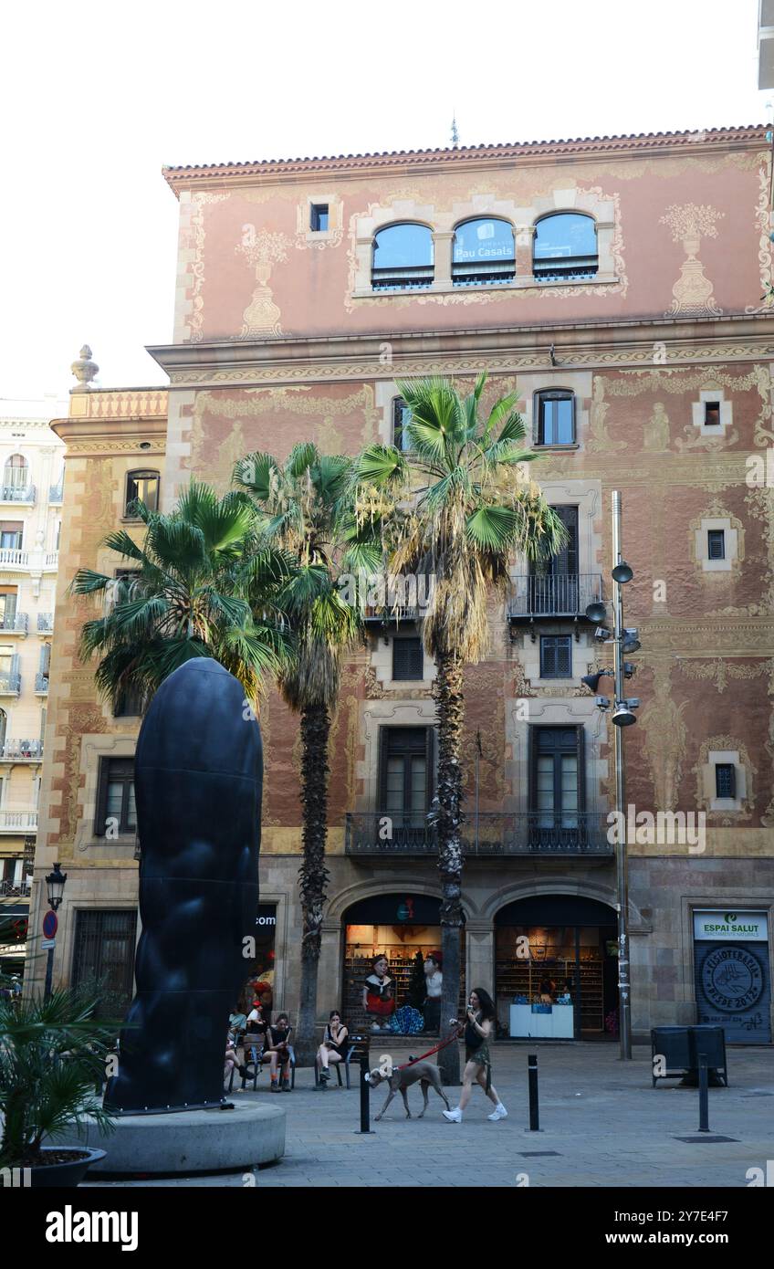 Casa del gremi dels velers est un magnifique bâtiment du 18ème siècle situé sur la via Laietana à Barcelone, en Espagne. Banque D'Images