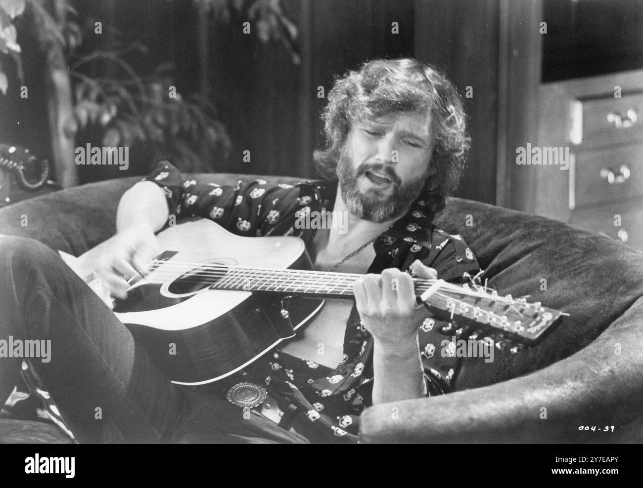 1976 - naissance DE KRIS KRISTOFFERSON dans Une étoile. (Crédit image : © Globe photos/ZUMA Wire) USAGE ÉDITORIAL SEULEMENT! Non destiné à UN USAGE commercial ! Banque D'Images