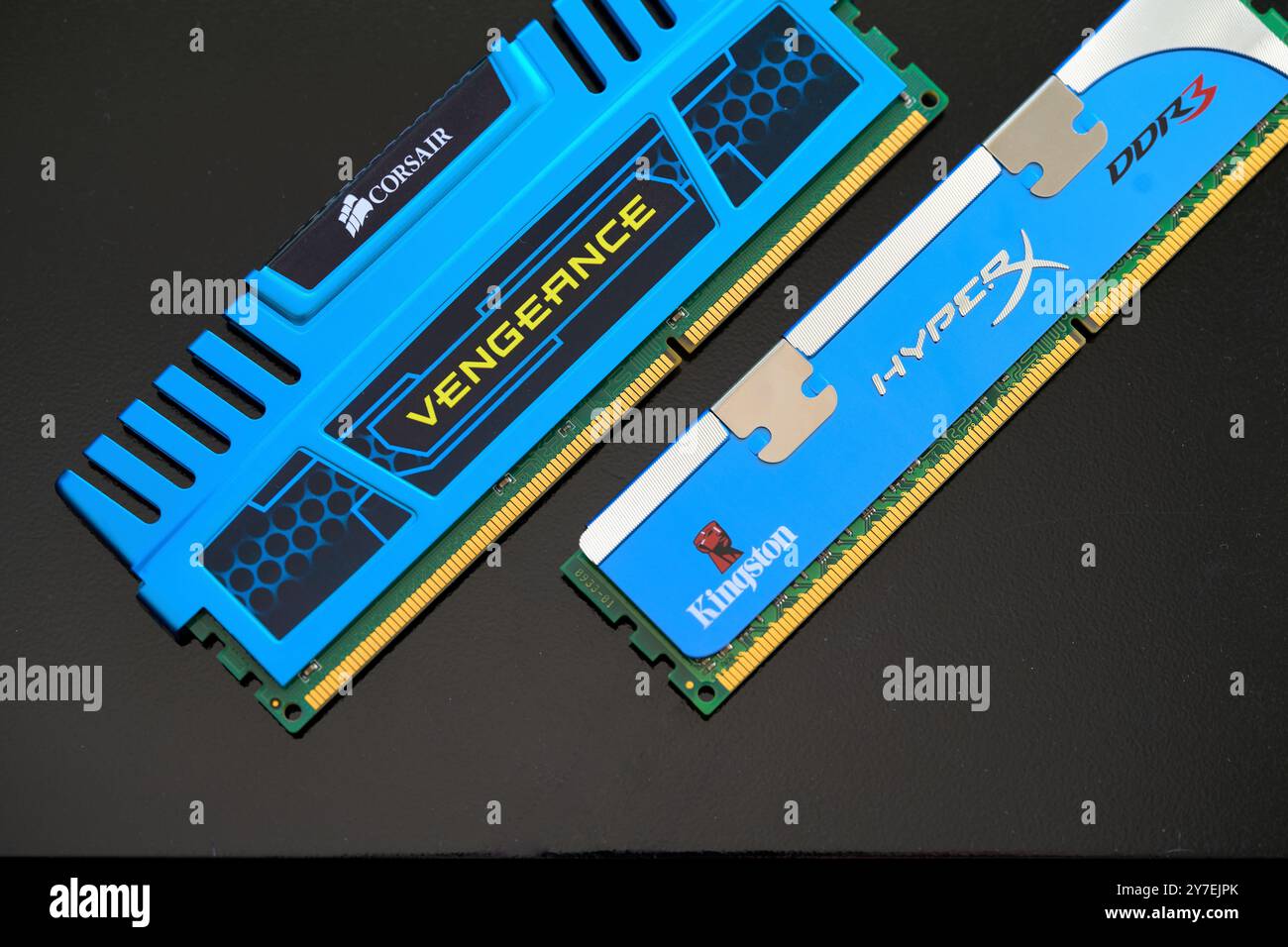 3 générations DIIMM de puces SDRAM, dans le monde entier Banque D'Images