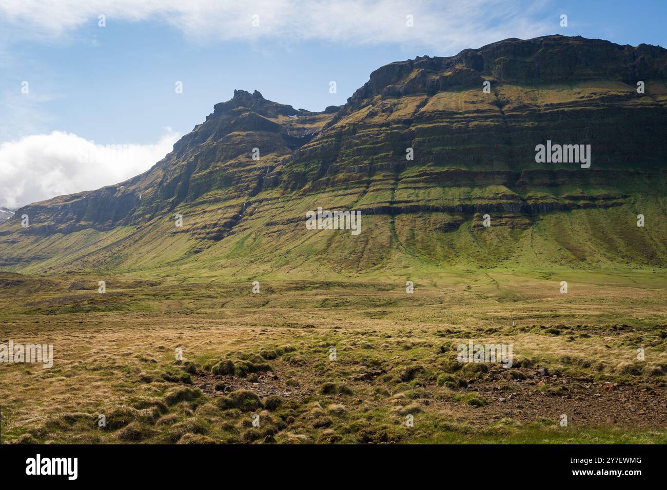 Mt. Kirkjufell et Kirkjufellsfoss cascade en Islande Banque D'Images