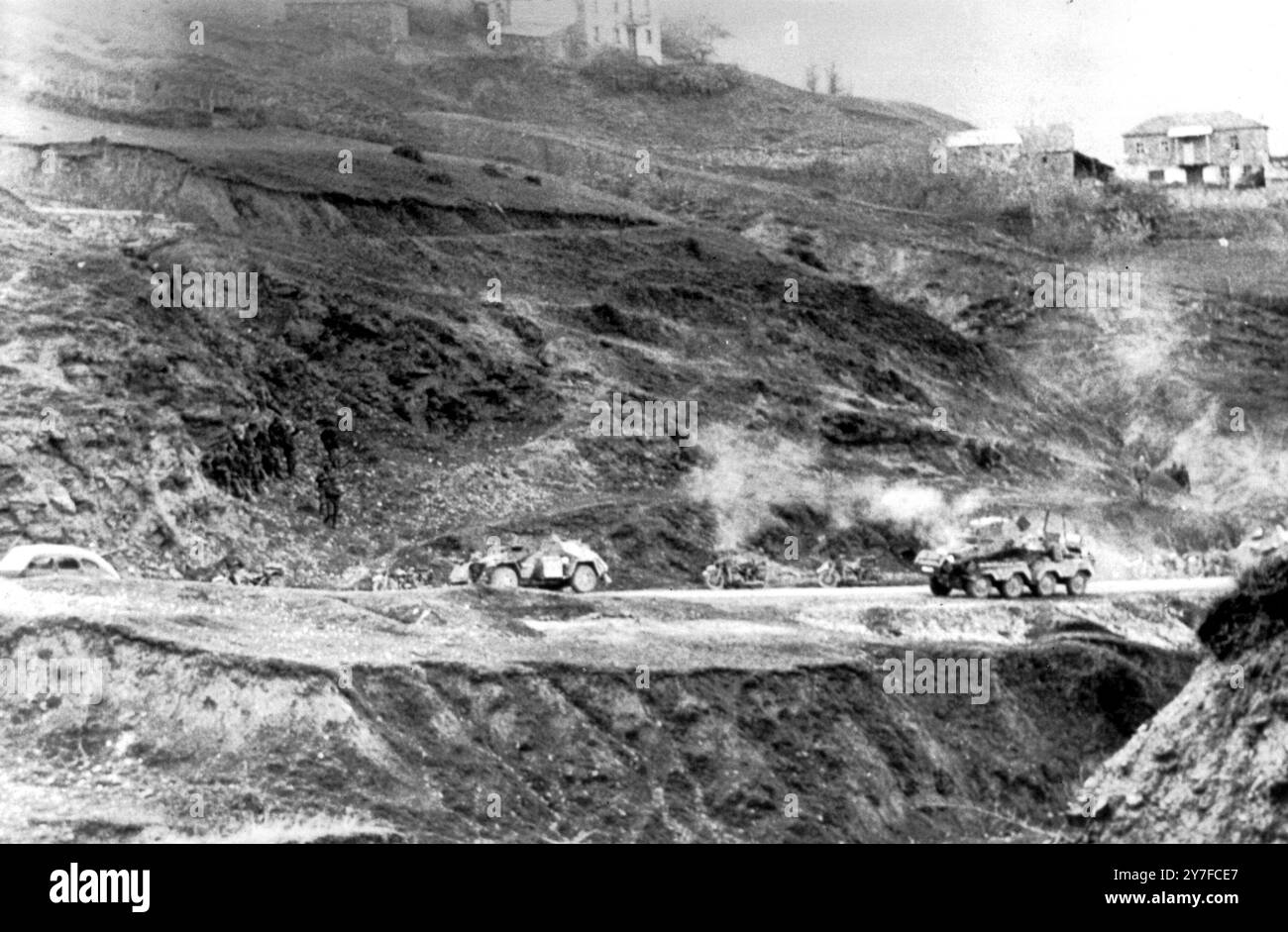 Nazis en Grèce seconde Guerre mondiale. Les troupes alpines allemandes traversent un pays montagneux rugueux, ce qui est si typique de la Grèce. Banque D'Images