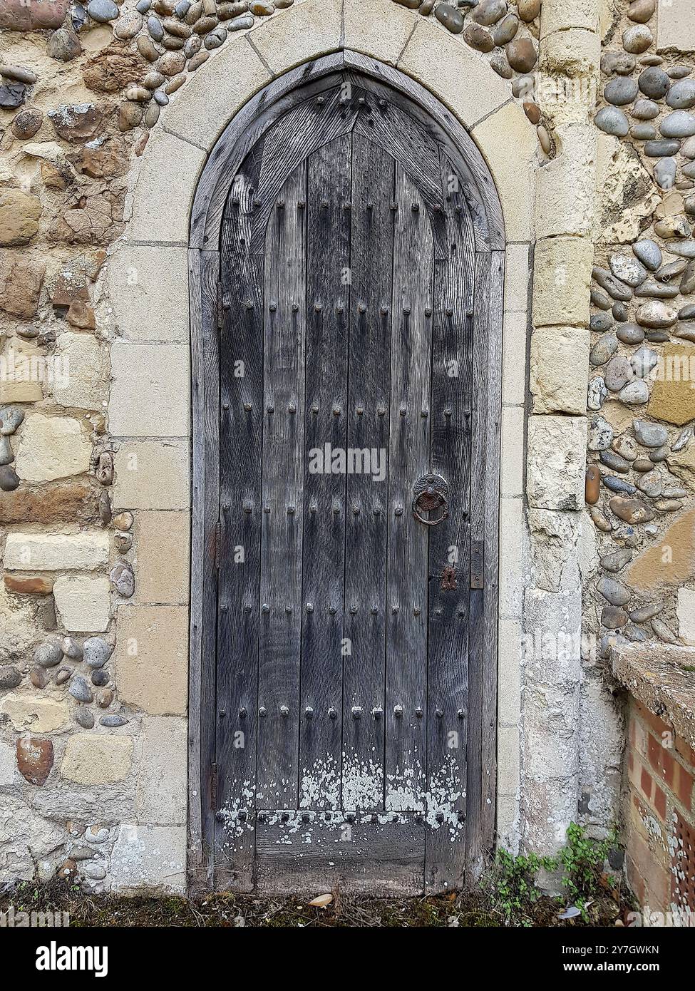 Détail de fenêtre d'une église médiévale dans le comté de Suffolk, Royaume-Uni. Banque D'Images
