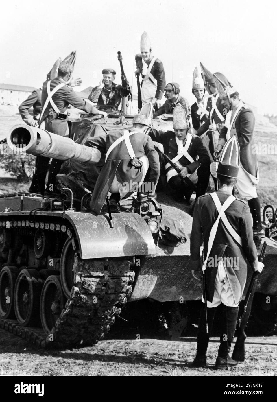 SPECTACLE MILITAIRE 300 ANS D'INFANTERIE À HAMMELBURG, ALLEMAGNE ; 14 SEPTEMBRE 1964 Banque D'Images