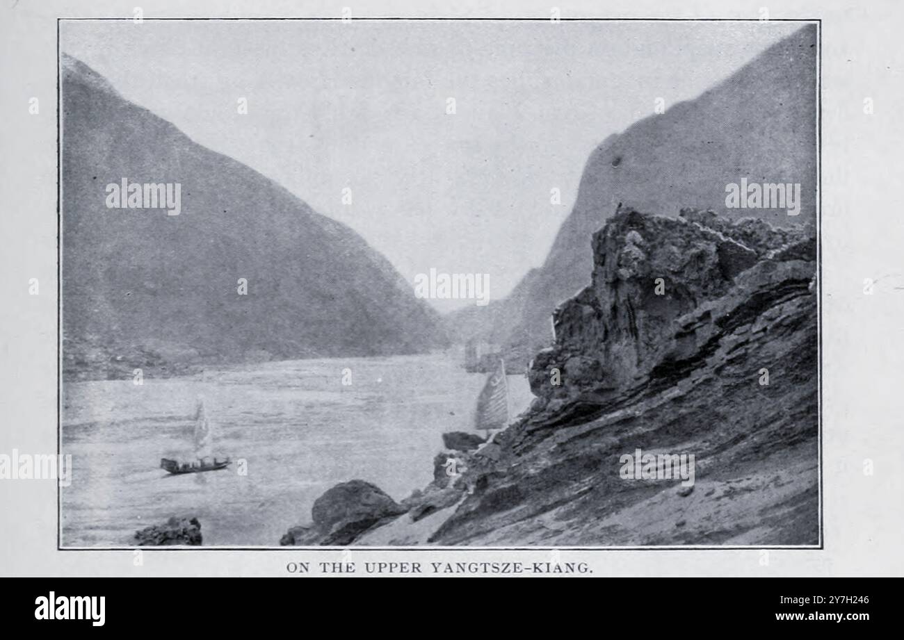 Sur le Haut Yangtsze-Kiang [Yangtze ou Yangzi] de l'article LA RÉGULATION DU FLEUVE JAUNE EN CHINE. Par William Starling de The Engineering Magazine consacré au progrès industriel volume XX 1900 - 1901 The Engineering Magazine Co Banque D'Images