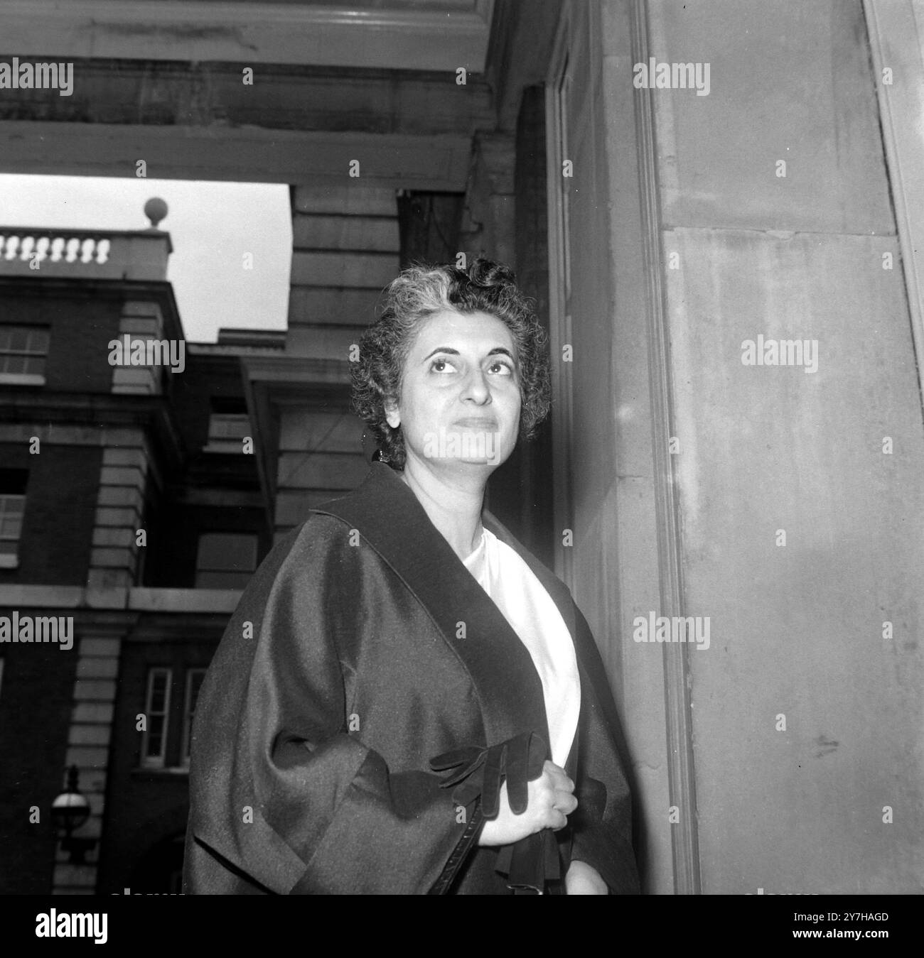 INDIRA GANDHI À LONDRES / ; 14 JUILLET 1964 Banque D'Images