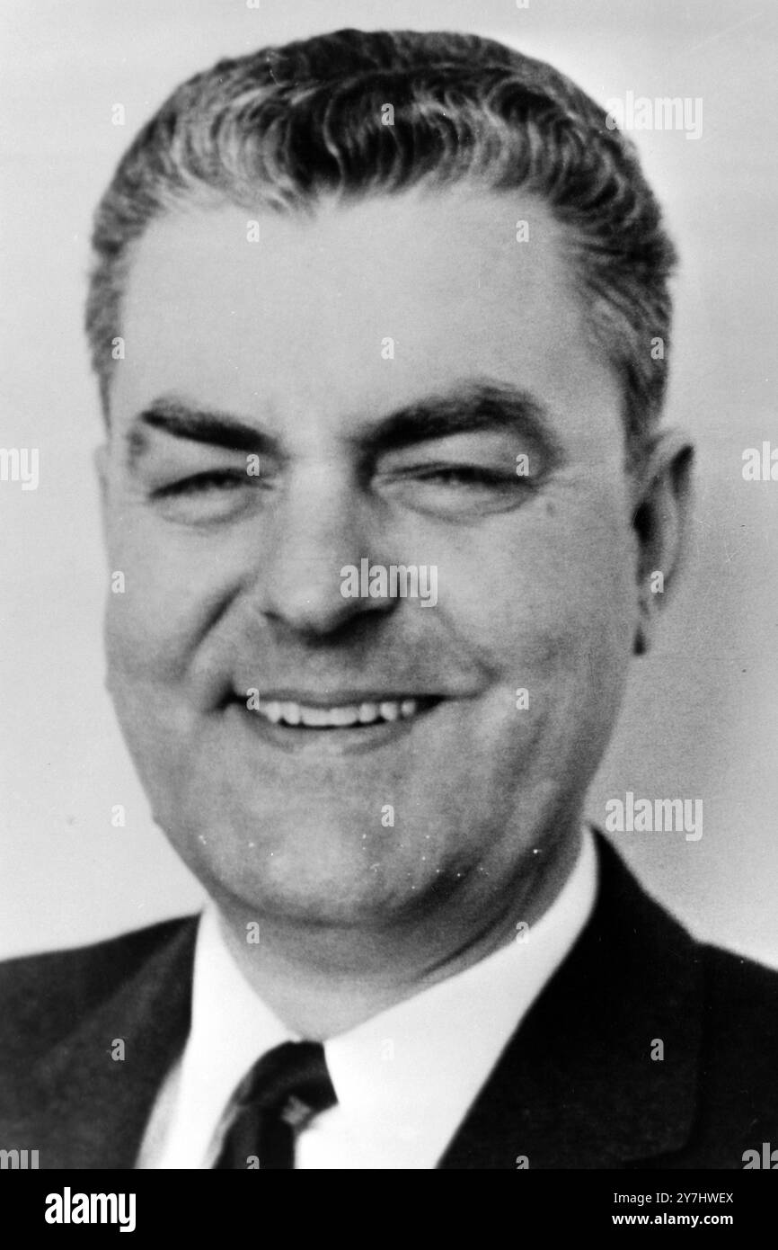 EDGAR SMITH DE L'ATTACHÉ DE L'AMBASSADE AMÉRICAINE À MOSCOU ACCUSÉ PAR LES SOVIÉTIQUES D'ESPIONNAGE / ; 15 AVRIL 1964 Banque D'Images