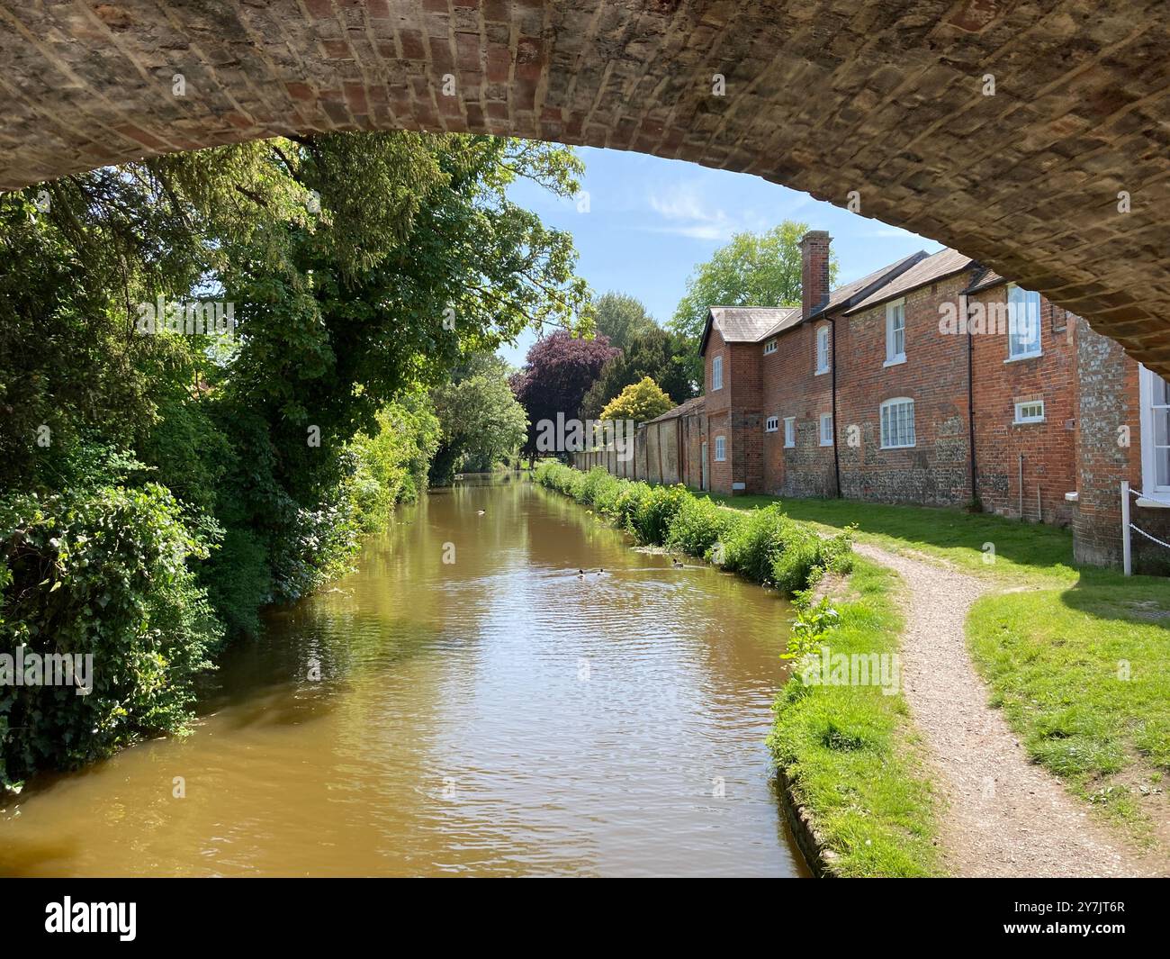 Le canal Kennet et Avon à Hungerford. - Image de stock capturée avec un smartphone