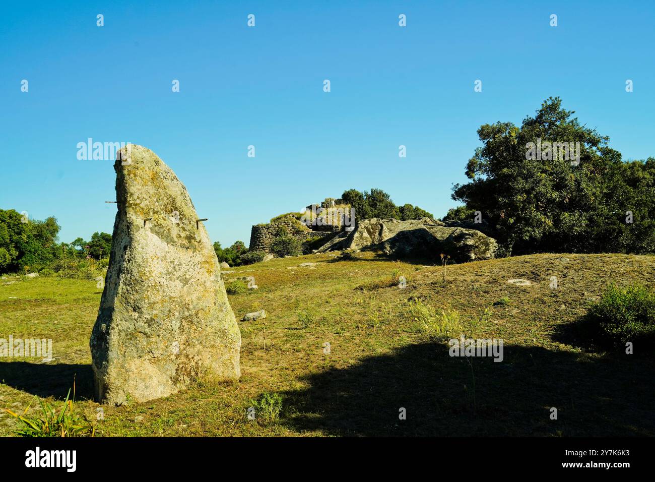 Zone archéologique de ​​Loelle, Buddusò et route nationale Correboi. Province de Nuoro, Sardaigne, Italie Banque D'Images