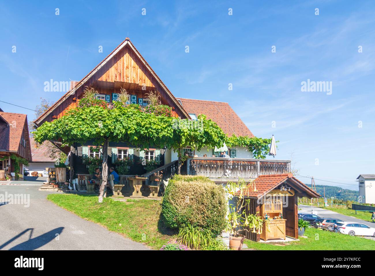 Sankt Stefan ob Stainz : taverne Heuriger au hameau Langegg, Schilcherland (région viticole de Schilcher) à Süd-Steiermark, Steiermark, Styrie, Autriche Banque D'Images