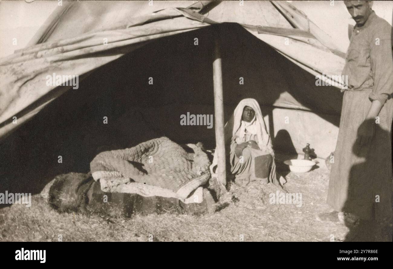 Campagne anti-variolique Dawaimeh-Hébron en Palestine, janvier - février 1922 : cas original isolé sous tente. (cas non illustré). Banque D'Images