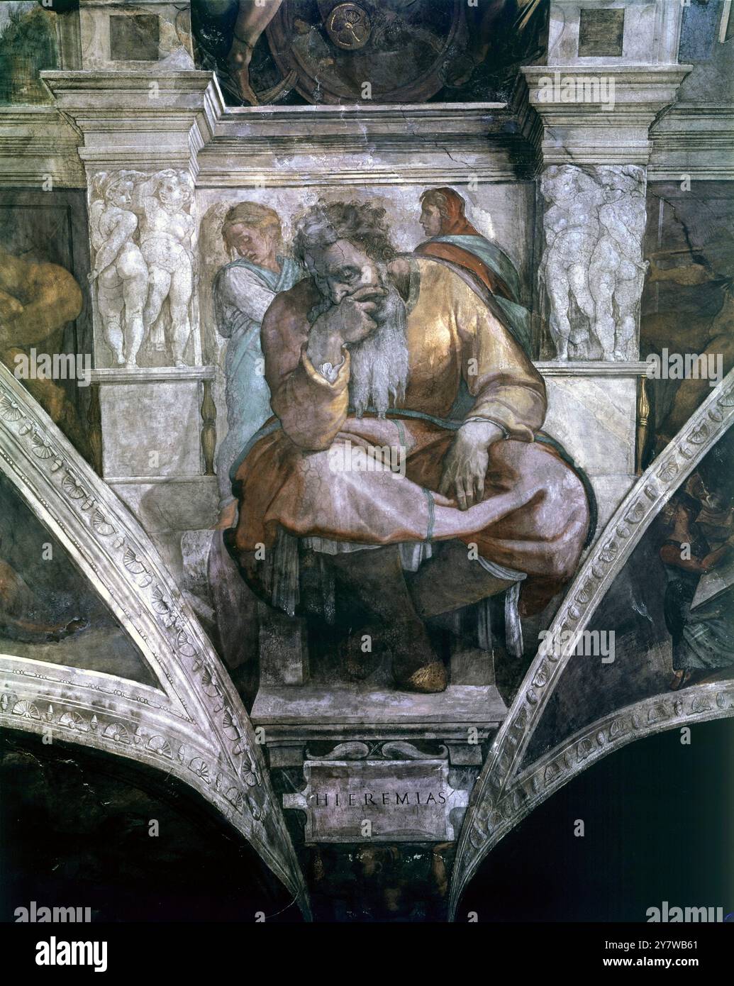 Jeremiah artiste Buonarroti, Michel-Ange (1475-1564) lieu musées et galeries du Vatican, Cité du Vatican, Italie Michelangelo di Lodovico Buonarroti Simoni, communément appelé Michel-Ange, (6 mars 1475 - 18 février 1564) était un sculpteur, architecte, peintre et poète de la Renaissance. Michel-Ange est célèbre pour avoir créé le plafond des fresques de la Chapelle Sixtine, ©TopFoto Banque D'Images