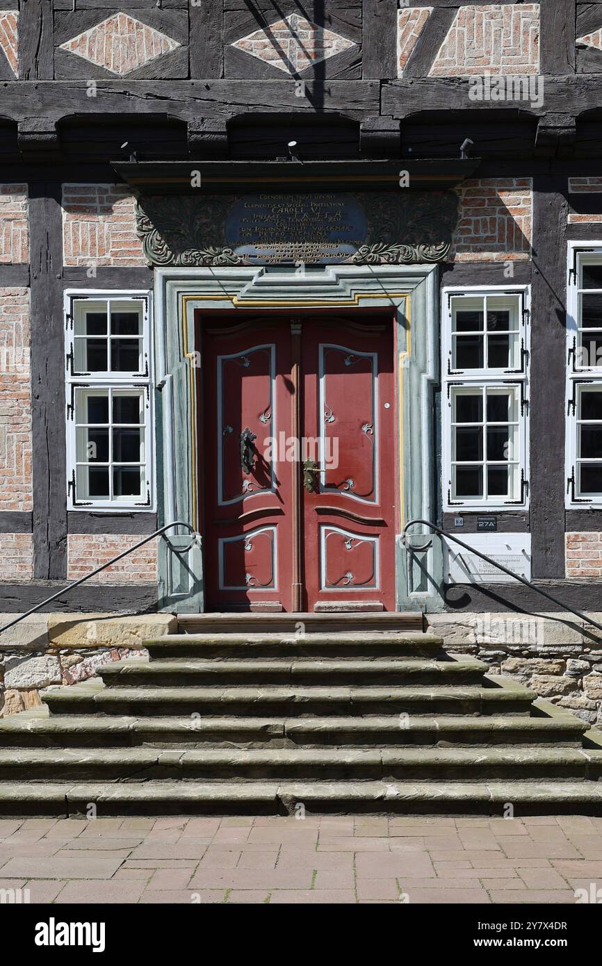 rote Tür. porte rouge. Rosentorstrasse Goslar Deutschland Allemagne Banque D'Images