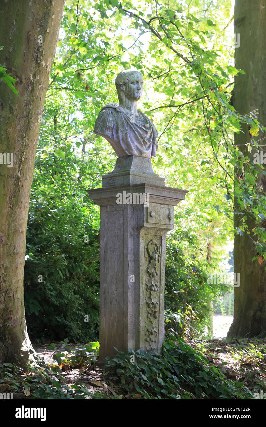 Brussels Park, connu depuis de nombreuses années sous le nom de Parc Royal, étant juste à côté du Palais Royal, est le plus grand parc urbain de la ville, en Belgique Banque D'Images