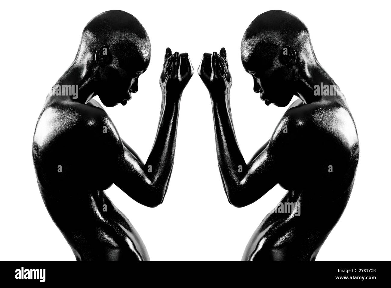 Image silhouette de deux femmes musclées sur un fond blanc, se reflétant dans une pose symétrique Banque D'Images