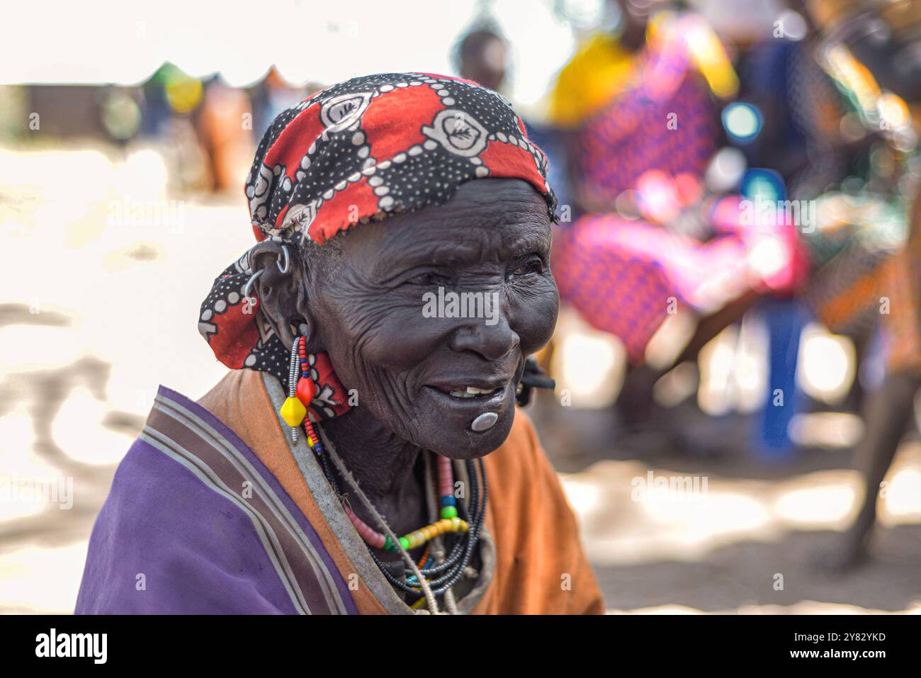 Une vieille femme Pokot à Amudat Karamoja - Ouganda Banque D'Images