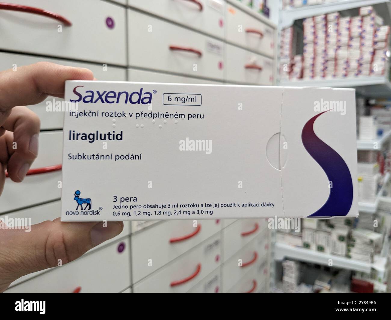 SAXENDA boîte de médicament avec LIRAGLUTIDE substance active de NOVO NORDISK, utilisé pour la perte de poids et la gestion du diabète. Banque D'Images