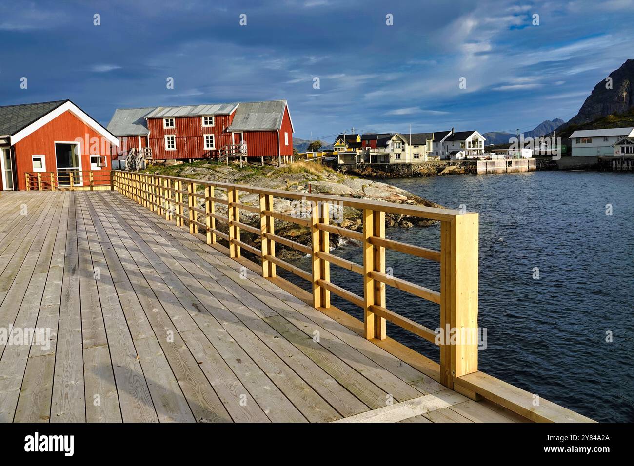 14 septembre 2024 Îles Lofoten, Norvège Port de Henningsvaer dans la municipalité de VŒgan, comté de Nordland, Îles Lofoten, Norvège Banque D'Images