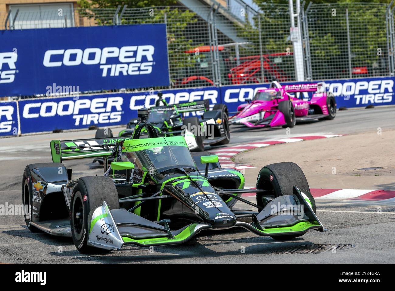 CALLUM ILOTT (77) de Cambridge, Cambridgeshire, Angleterre court dans les rues pendant le Honda Indy Toronto à Toronto, ON, CAN Banque D'Images