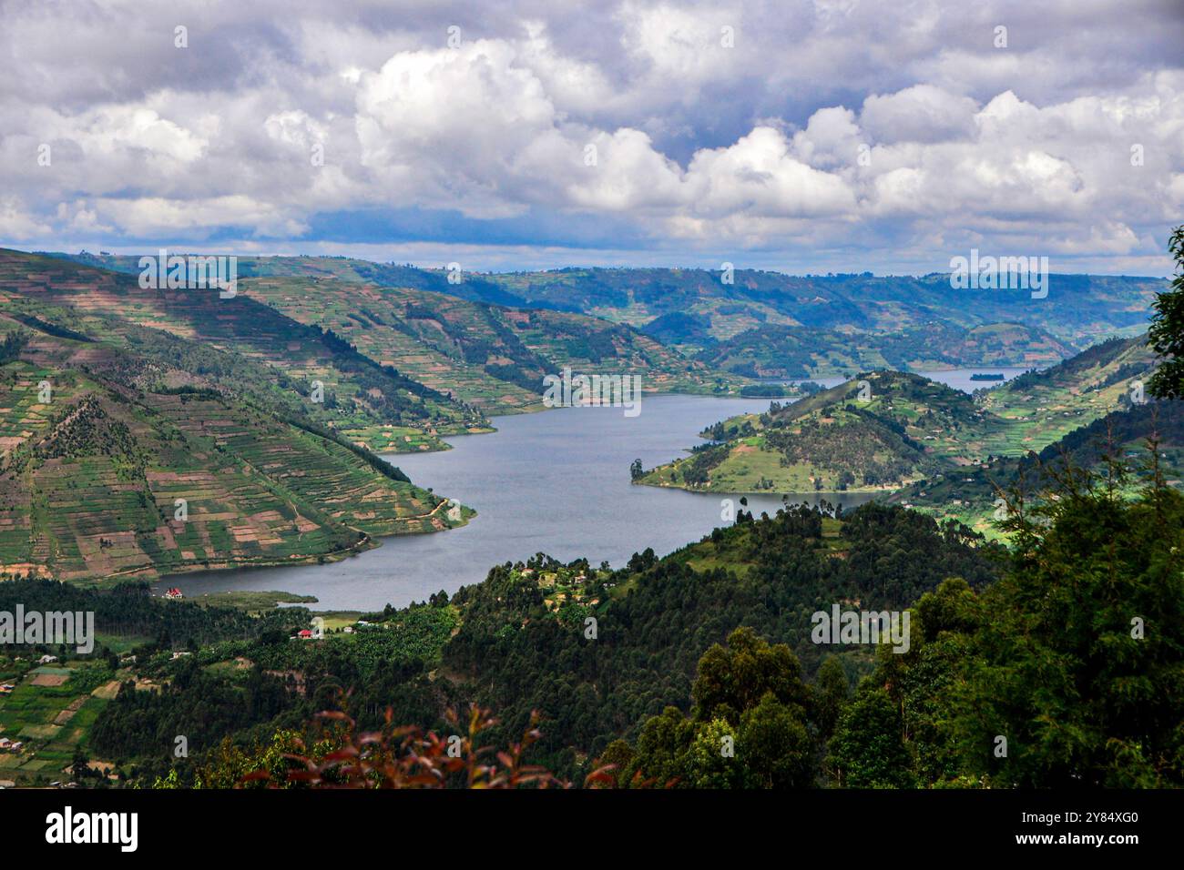Lac Bunyonyi, le lac le plus profond d'Ouganda Banque D'Images