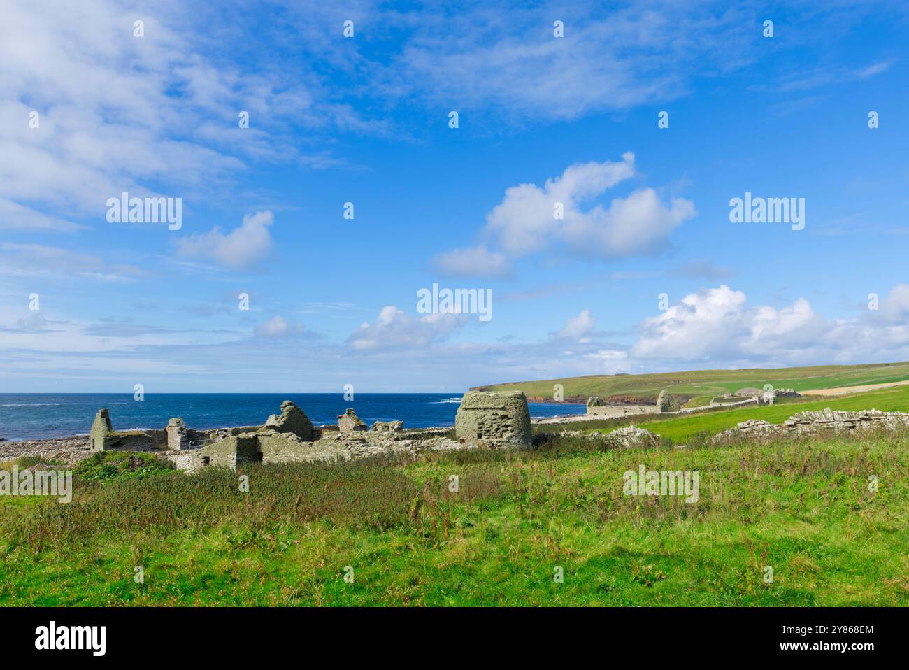 Ruines abandonnées de Westness, Rousay, Orcades Banque D'Images