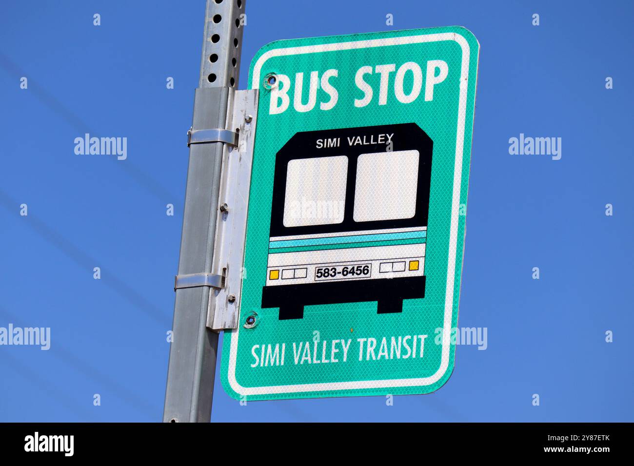 Los Angeles, Californie : Simi Valley transit bus Stop Sign Banque D'Images