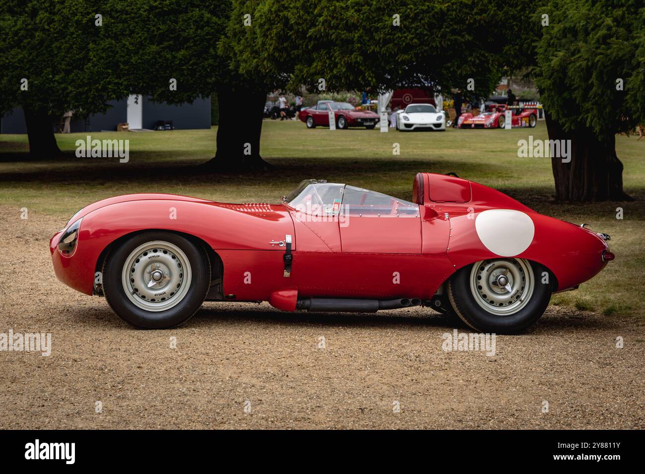Jaguar d-type 1956. Concours of Elegance 2024, Hampton court Palace, Londres, Royaume-Uni Banque D'Images