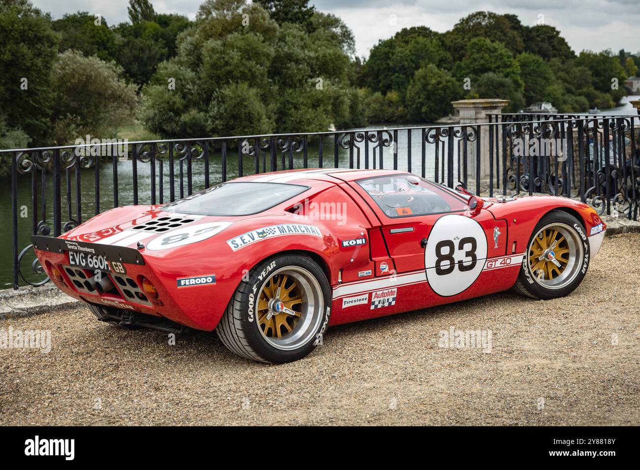 CAV Ford GT40 réplique. Concours of Elegance 2024, Hampton court Palace, Londres, Royaume-Uni Banque D'Images