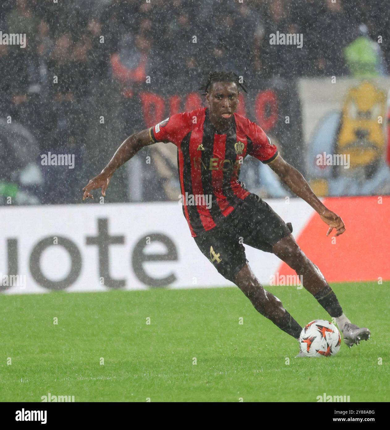 Roma, Latium, ITALIE. 3 octobre 2024. 03/10/2024 Rome, Stadio Olimpico, match de football valable pour Europa League 2024/24 entre SS Lazio vs SSC vs FC Nice. En photo : Dante (crédit image : © Fabio Sasso/ZUMA Press Wire) USAGE ÉDITORIAL SEULEMENT! Non destiné à UN USAGE commercial ! Banque D'Images