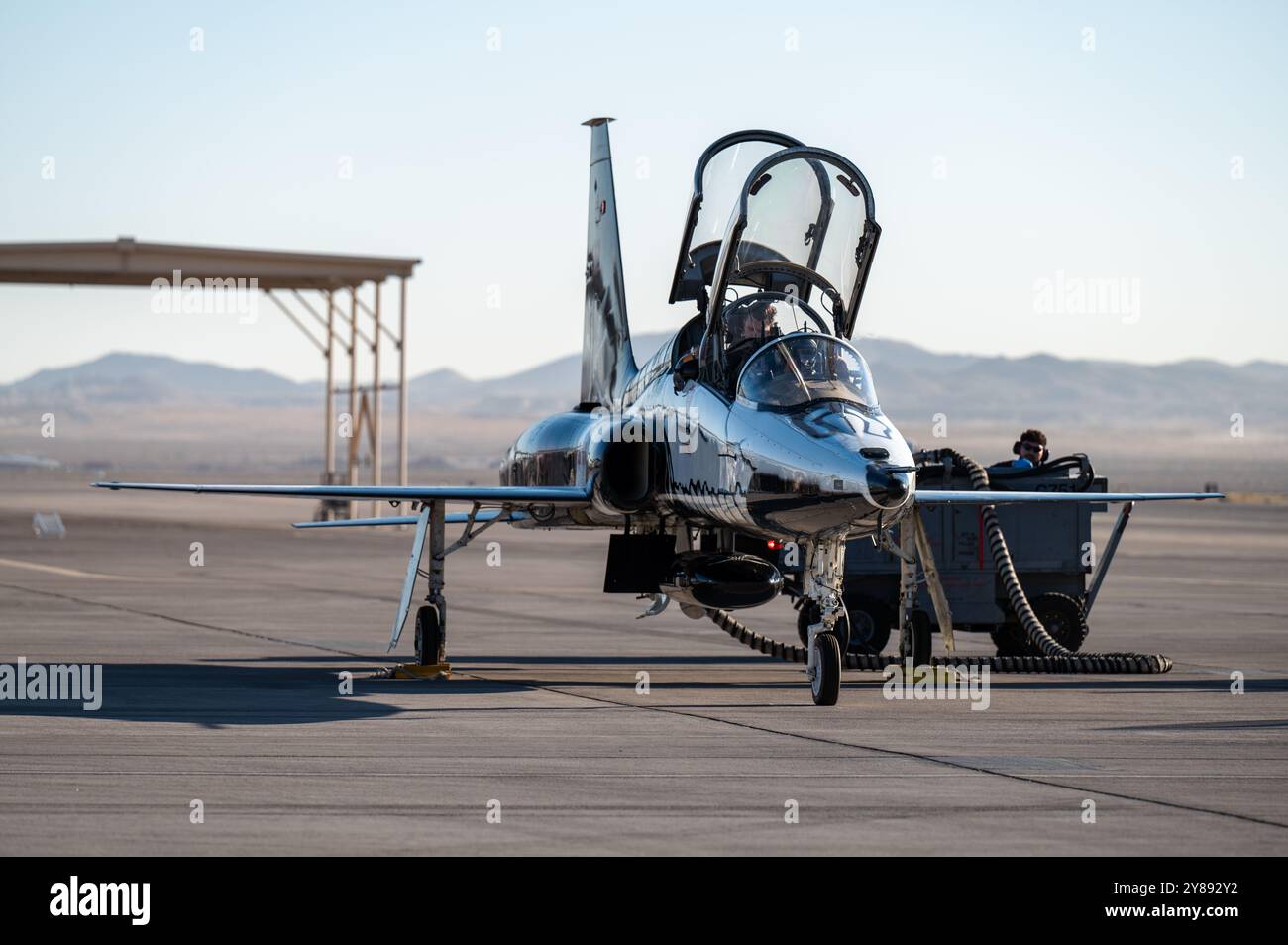 Un T-38 talon de l'US Air Force affecté au 87th Flying Training Squadron (FTS), Laughlin Air Force base (AFB), Texas, se prépare à lancer à Nellis AF Banque D'Images