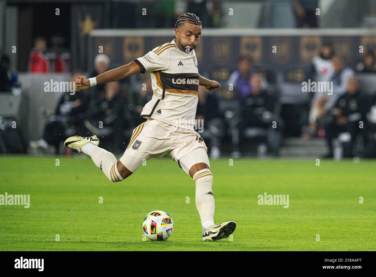 Le milieu de terrain du LAFC Timothy Tillman (11 ans) lors d'un match de la MLS contre Louis City, le mercredi 2 octobre 2024, au BMO Stadium, à Los Angeles, CA. LA Banque D'Images