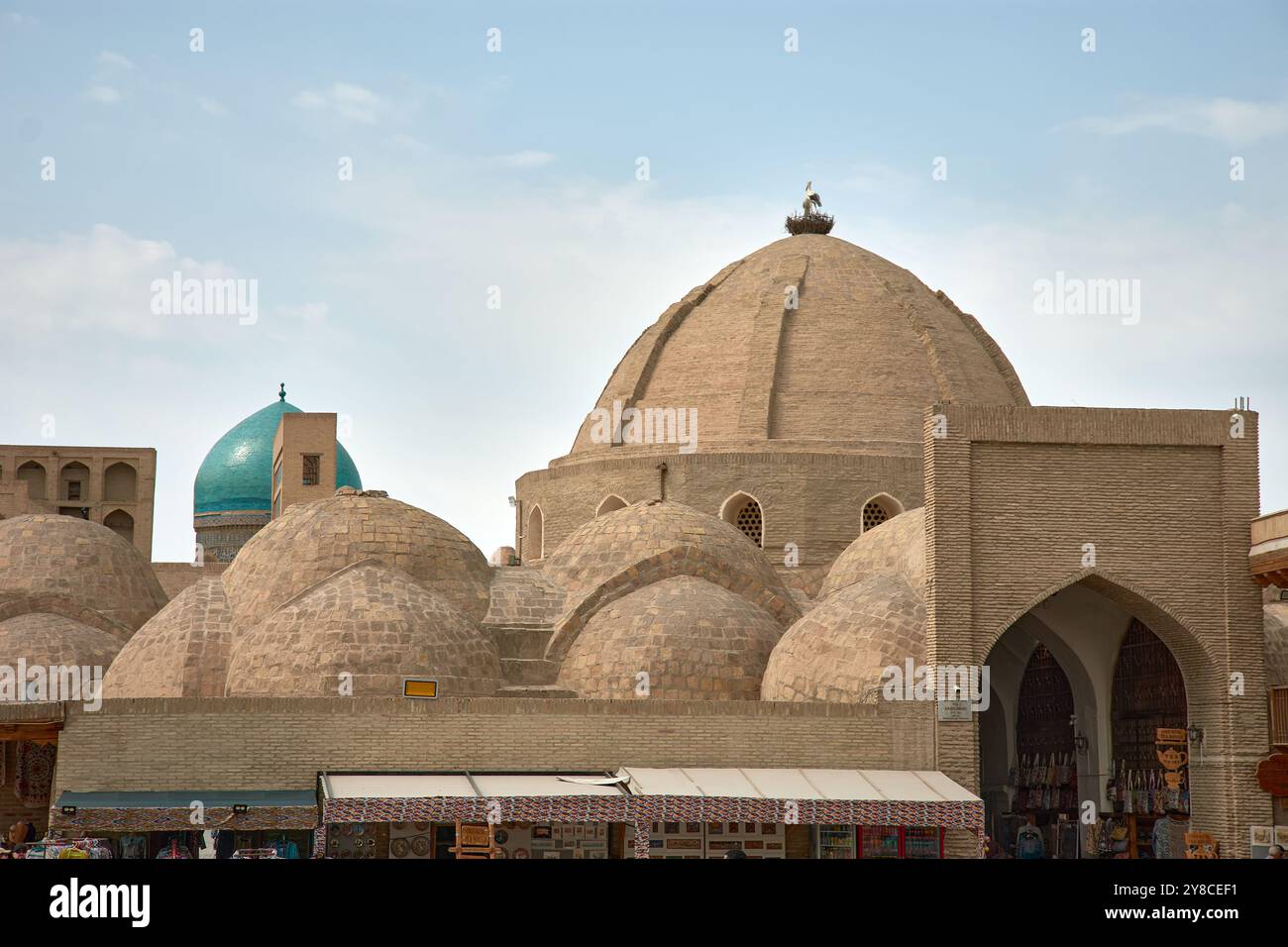 Toki Zargaron, situé à Boukhara, Ouzbékistan, est un ancien marché datant de l'époque de la route de la soie. La structure est célèbre pour son caractère distinctif Banque D'Images