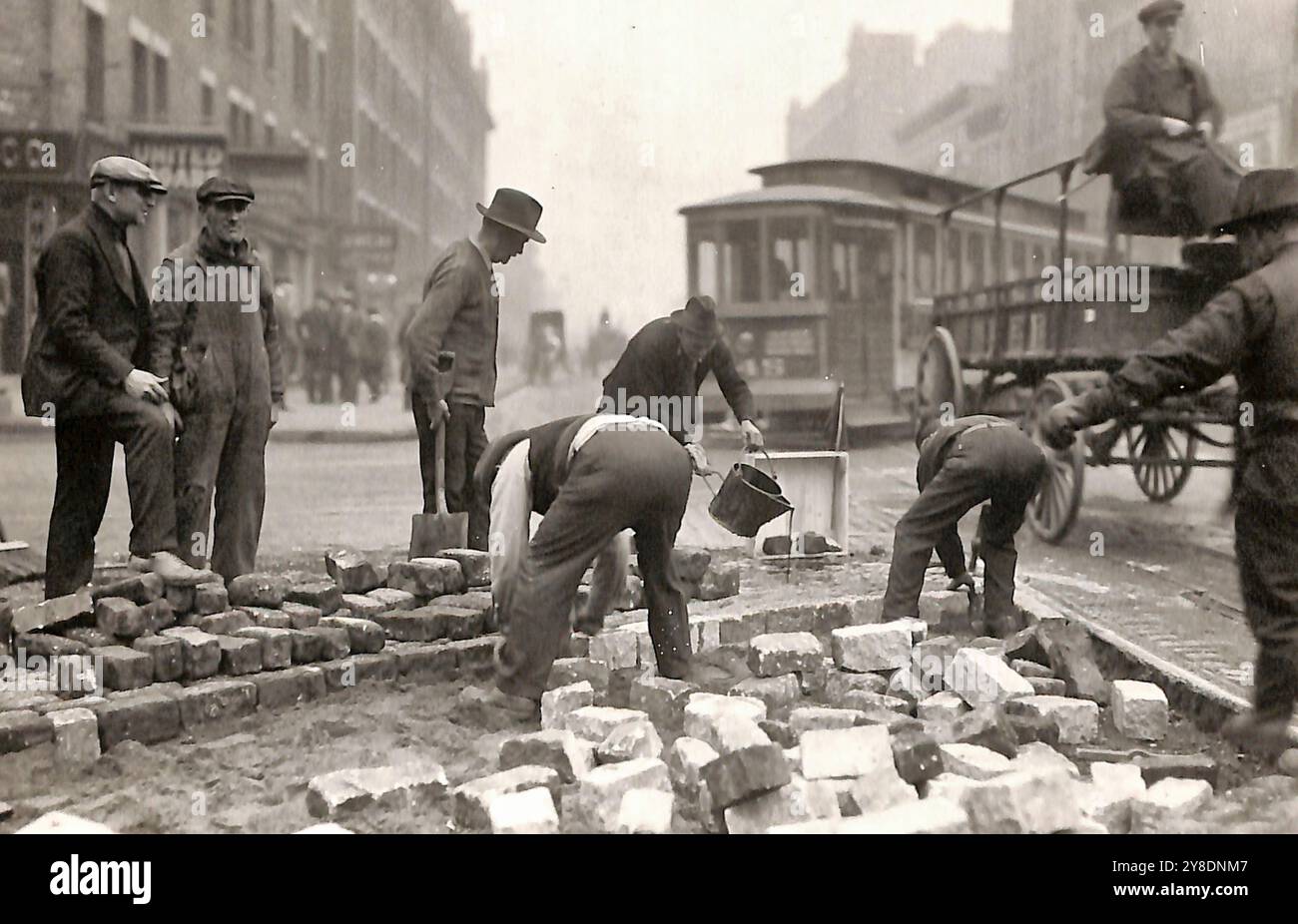 Réparation de blocs de granit à New York, 1924 Banque D'Images
