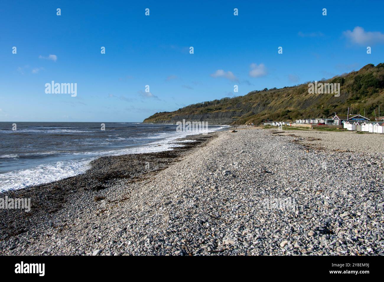 Sur la plage de Lyme Regis Banque D'Images
