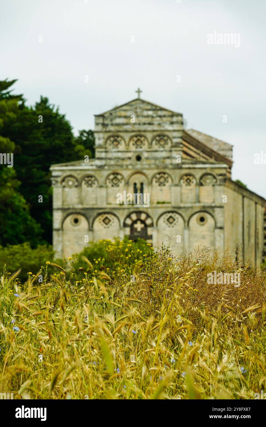 Église de style roman de notre Dame de Bonuighinu Eglise, Province de Sassari, Sardaigne, Italie Banque D'Images