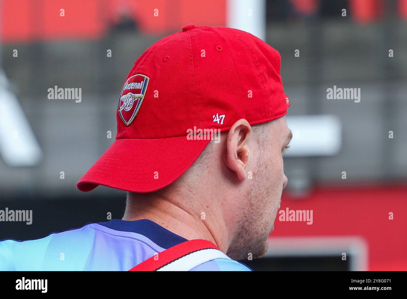 Les fans arrivent à Emirates Stadium avant le match de premier League Arsenal vs Southampton à Emirates Stadium, Londres, Royaume-Uni, le 5 octobre 2024 (photo par Izzy Poles/News images) Banque D'Images