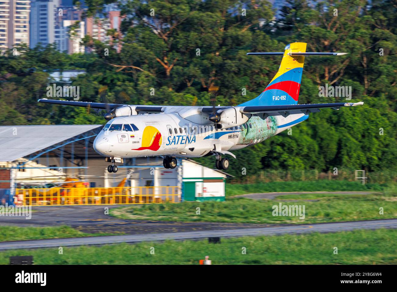 Medellin, Colombie - 26 juin 2024 : avion SATENA ATR 42-600 à Medellin, Colombie. Banque D'Images