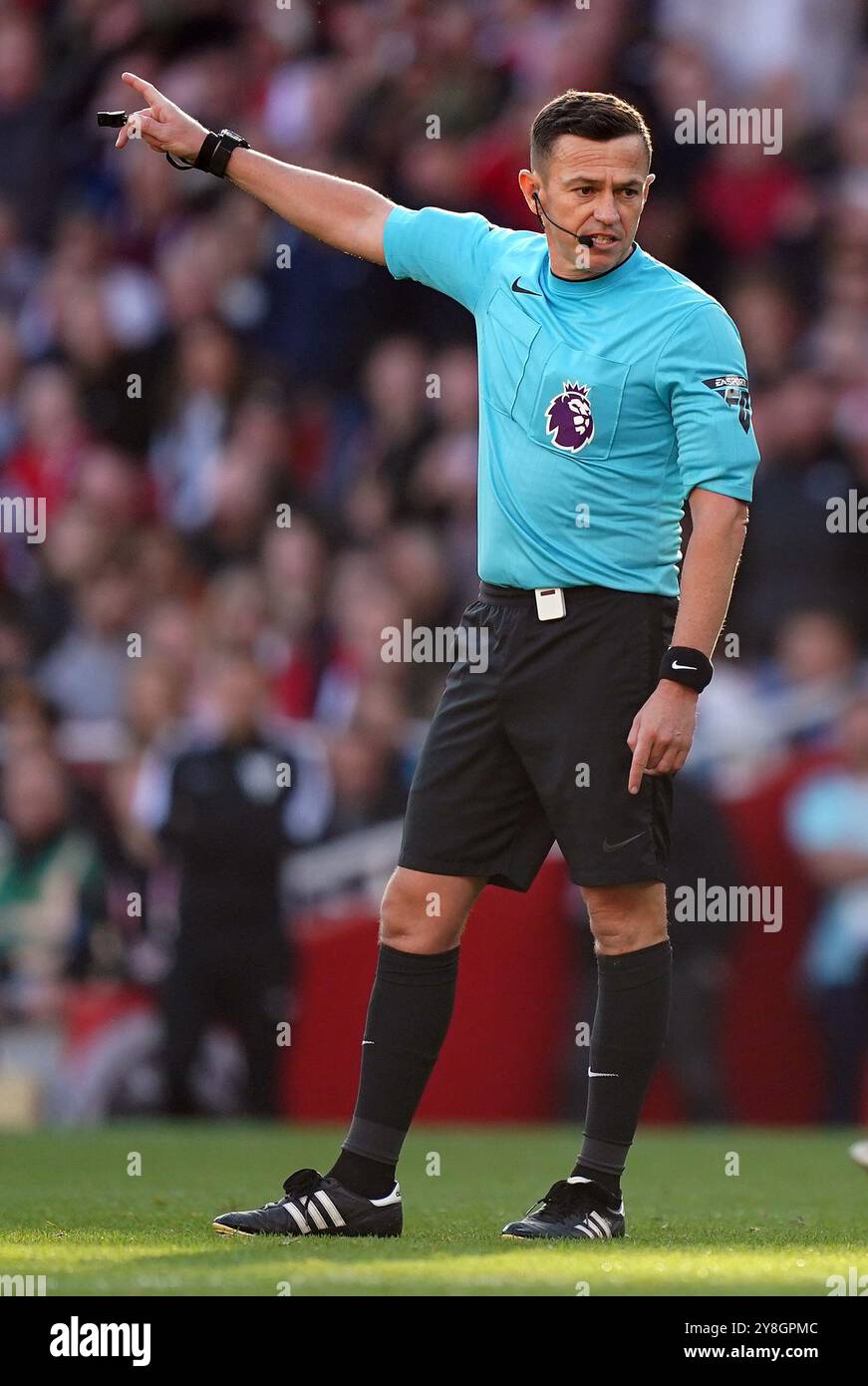 Arbitre Tony Harrington lors du match de premier League à l'Emirates Stadium, Londres. Date de la photo : samedi 5 octobre 2024. Banque D'Images